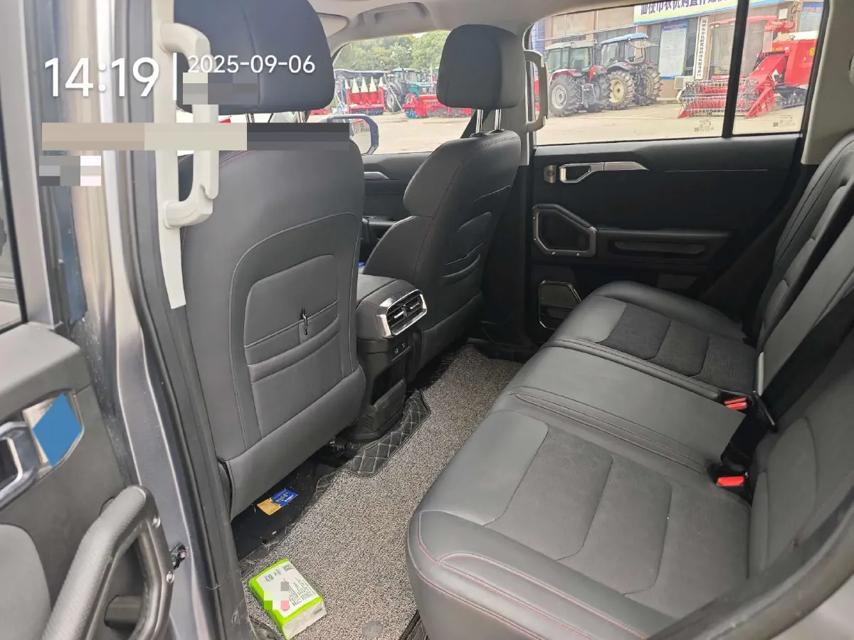 2023 Jetour Traveller 2.0T 254HP L4 8AT,autocango,china used car exporter,china ev exporter,chinese used car exporter,chinese used ev exporter