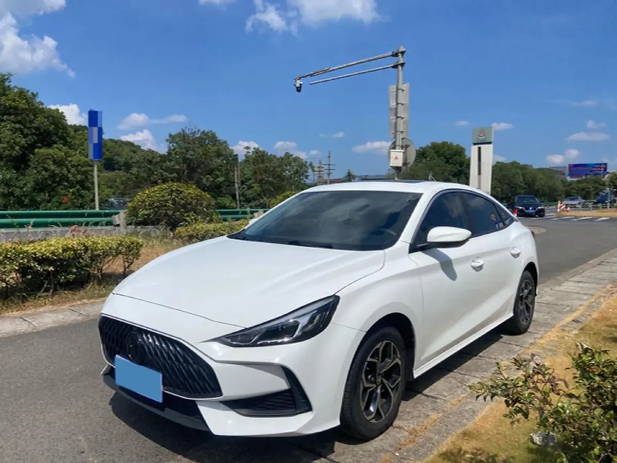 2021 MG 5 1.5L 120HP L4 CVT