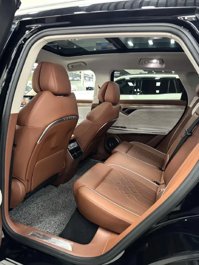 2024 Voyah FREE 1.5T 150HP L4 REEV 39.2KWH,autocango,china used car exporter,china ev exporter,chinese used car exporter,chinese used ev exporter