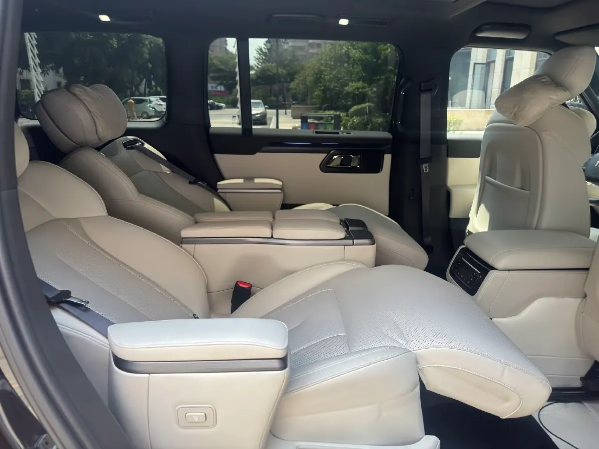 2023 ROX 01 1.5T 152HP L4 REEV 56.01KWH,autocango,china used car exporter,china ev exporter,chinese used car exporter,chinese used ev exporter