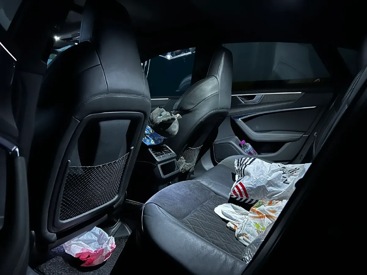 2020 Audi S7 2.9T 450HP V6 8AT,autocango,china used car exporter,china ev exporter,chinese used car exporter,chinese used ev exporter