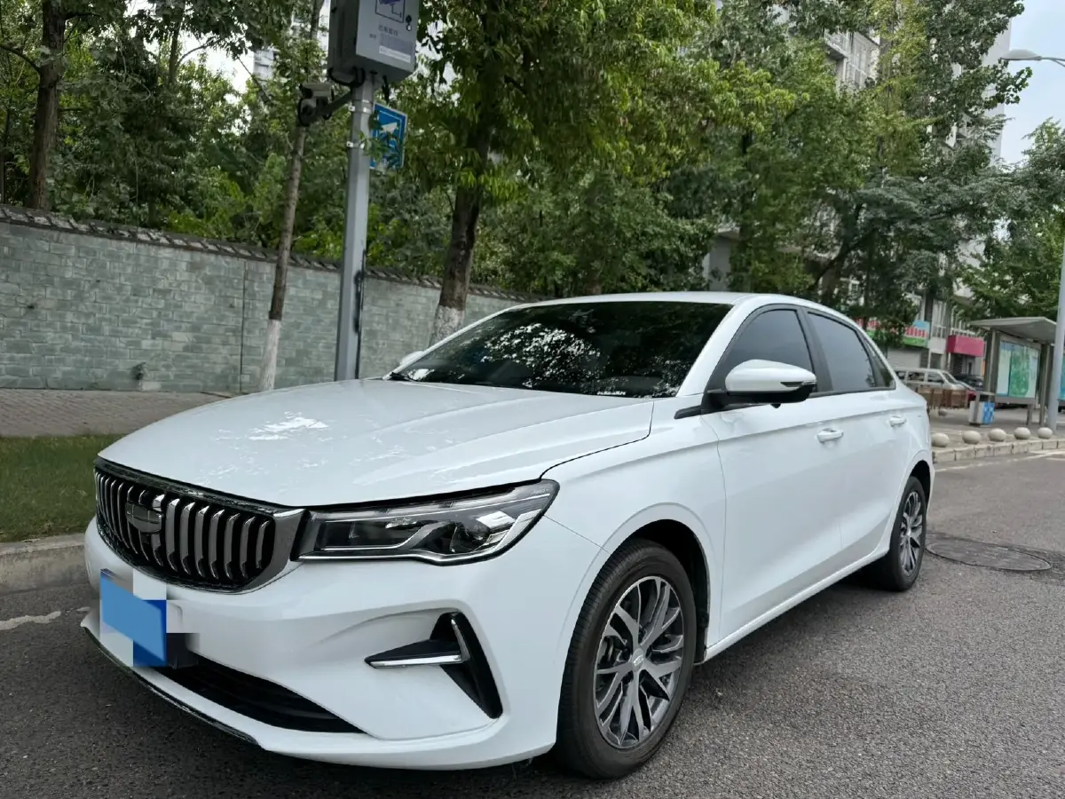 2023 Geely Emgrand 1.5L 127HP L4 CVT