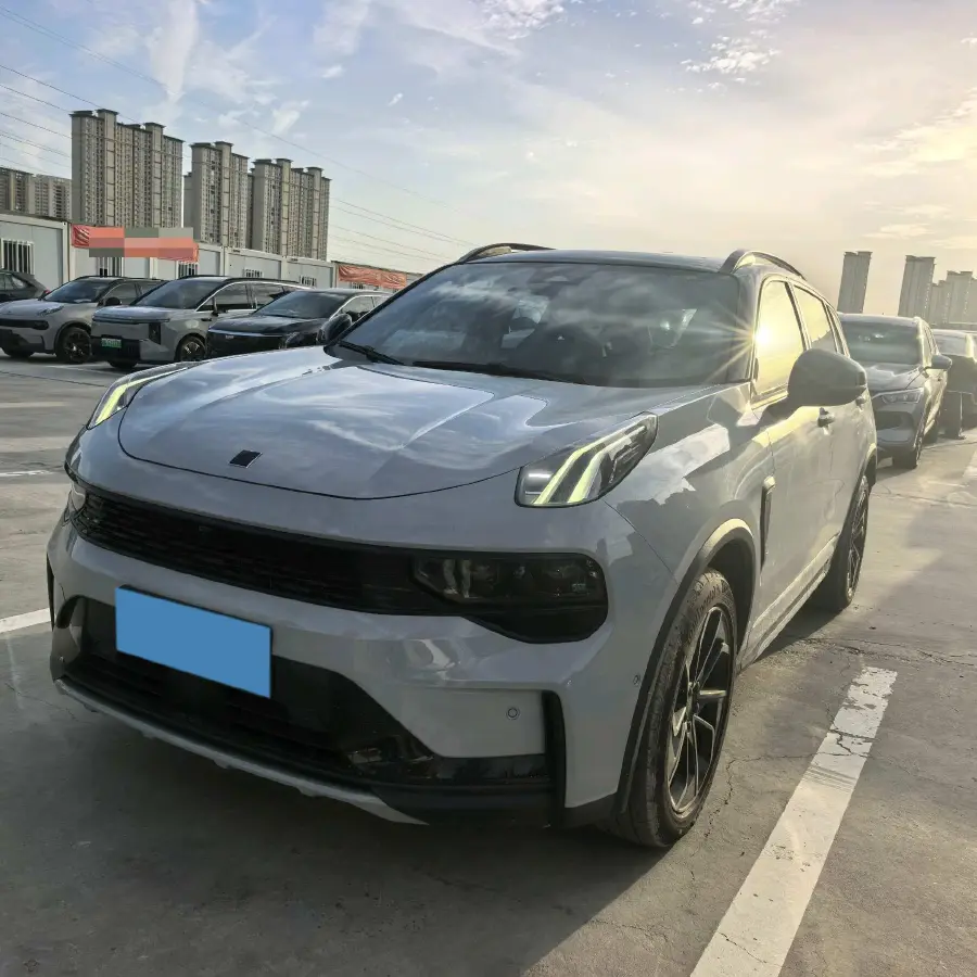 2022 LYNK&CO 01 EM-P 1.5T 180HP L3 7DCT PHEV 17.7KWH
