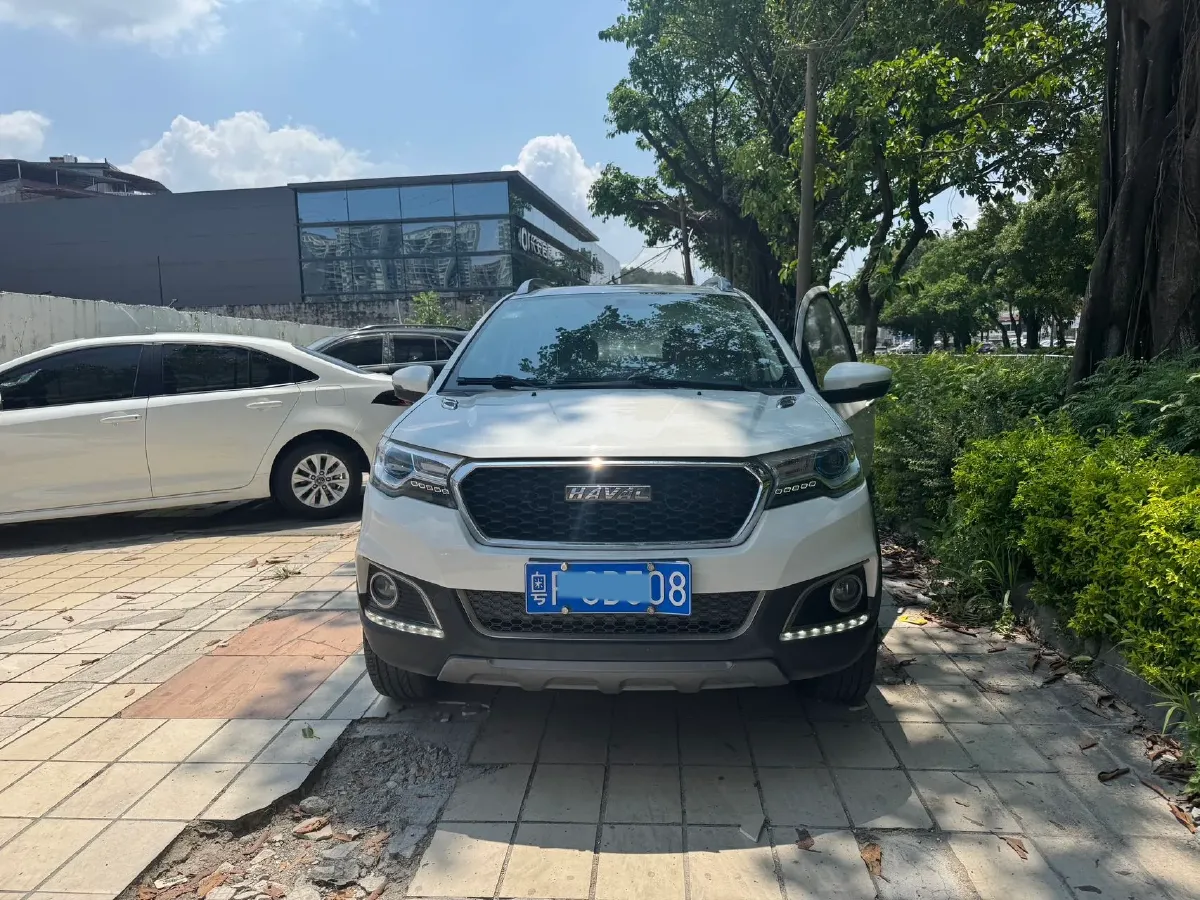 2016 Haval H1 1.5L 106HP L4 5MT,autocango,china used car exporter,china ev exporter,chinese used car exporter,chinese used ev exporter