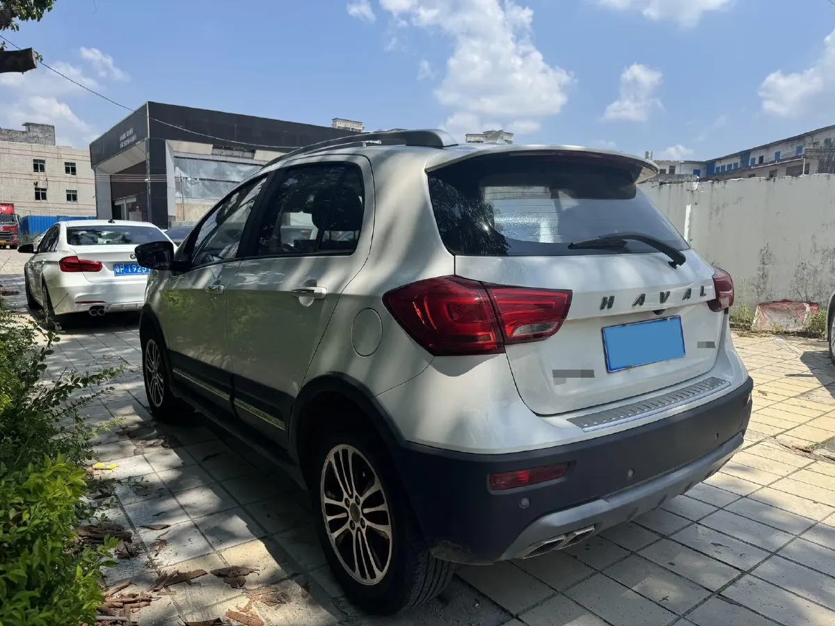 2016 Haval H1 1.5L 106HP L4 5MT,autocango,china used car exporter,china ev exporter,chinese used car exporter,chinese used ev exporter