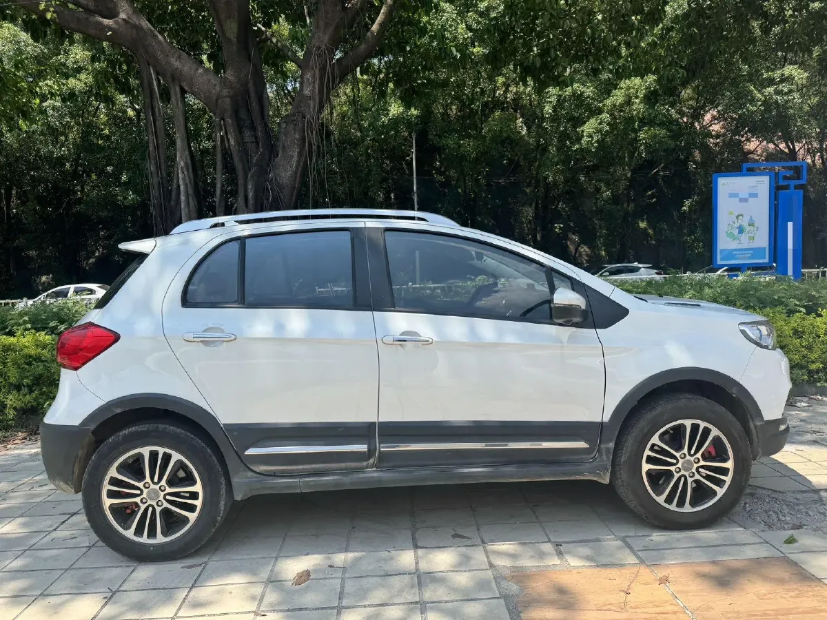2016 Haval H1 1.5L 106HP L4 5MT,autocango,china used car exporter,china ev exporter,chinese used car exporter,chinese used ev exporter