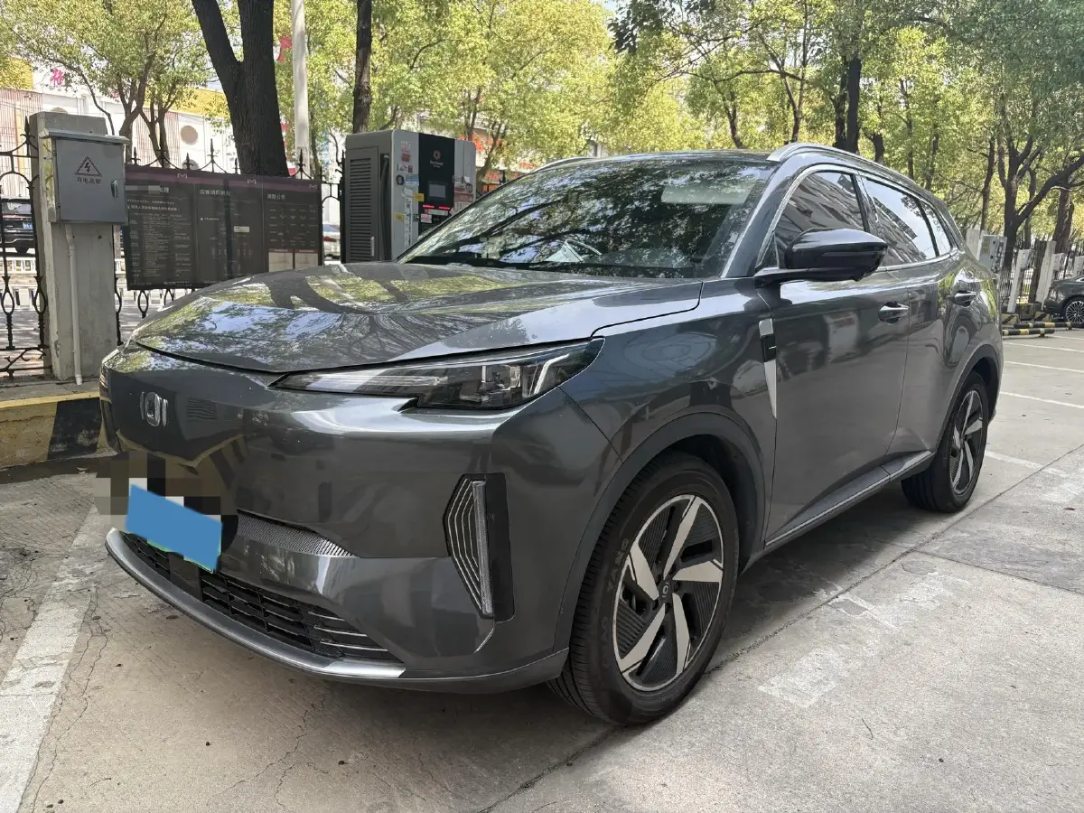 2023 ChangAn QiYuan Q05 Classic 1.5L 110HP L4 E-CVT PHEV 18.99KWH