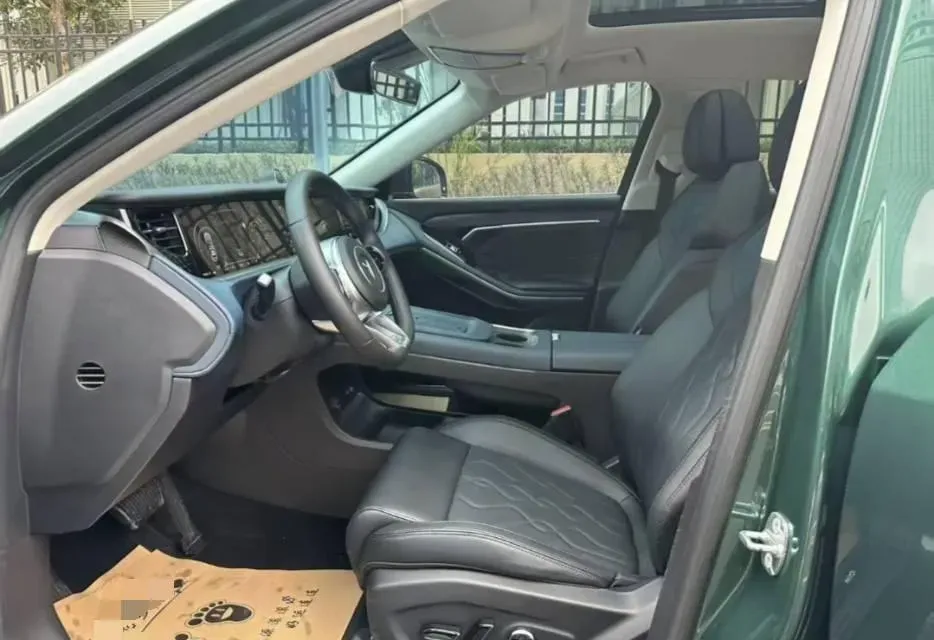 2024 Voyah FREE 1.5T 150HP L4 REEV 39.2KWH,autocango,china used car exporter,china ev exporter,chinese used car exporter,chinese used ev exporter