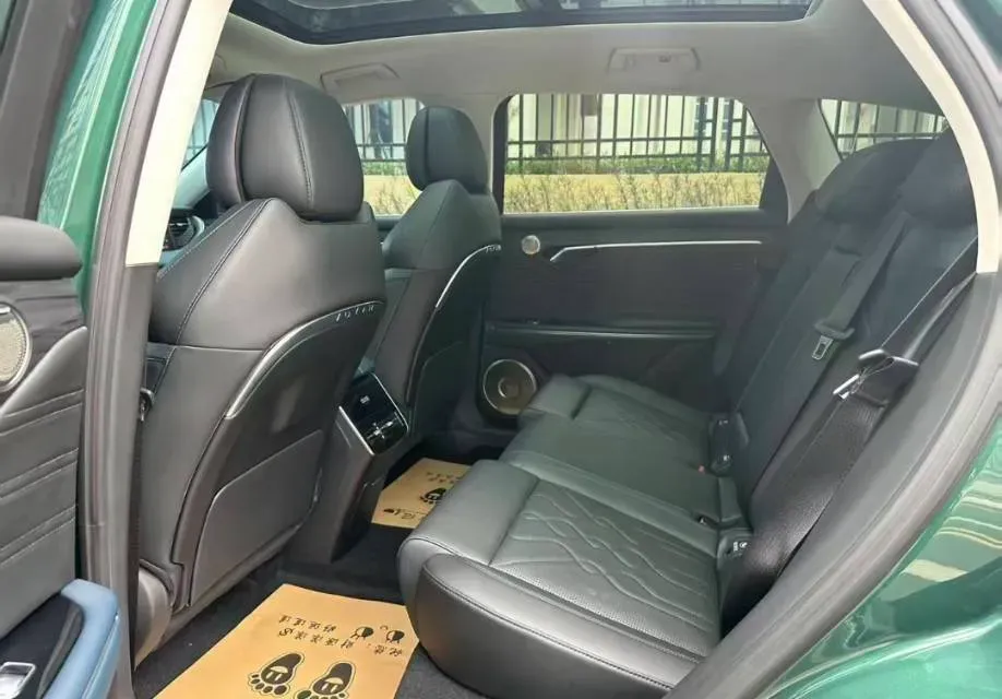 2024 Voyah FREE 1.5T 150HP L4 REEV 39.2KWH,autocango,china used car exporter,china ev exporter,chinese used car exporter,chinese used ev exporter