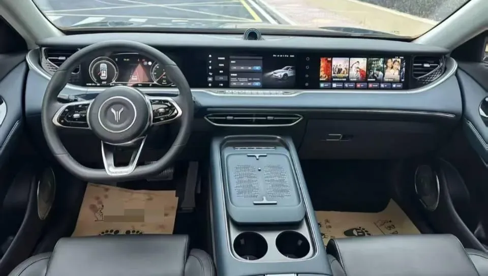 2024 Voyah FREE 1.5T 150HP L4 REEV 39.2KWH,autocango,china used car exporter,china ev exporter,chinese used car exporter,chinese used ev exporter