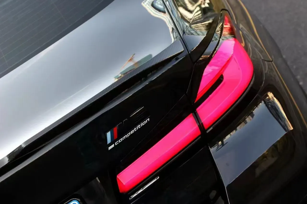 2021 BMW M5 4.4T 600HP V8 8AT,autocango,china used car exporter,china ev exporter,chinese used car exporter,chinese used ev exporter