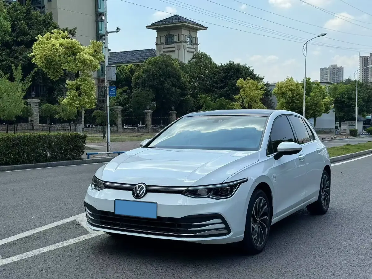 2021 Volkswagen Golf 1.4T 150HP L4 7DCT