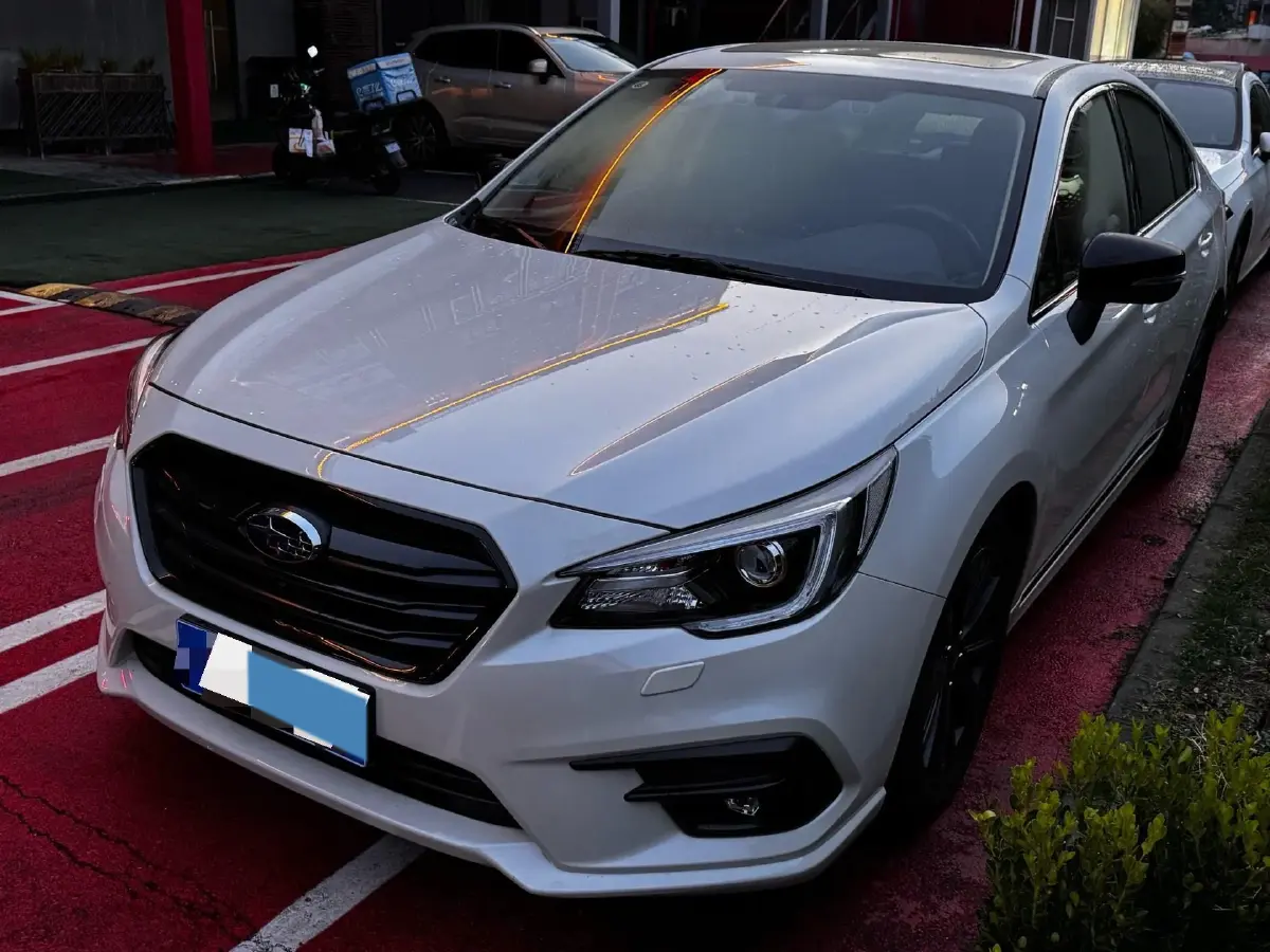 2020 Subaru Legacy 2.5L 175HP H4 CVT