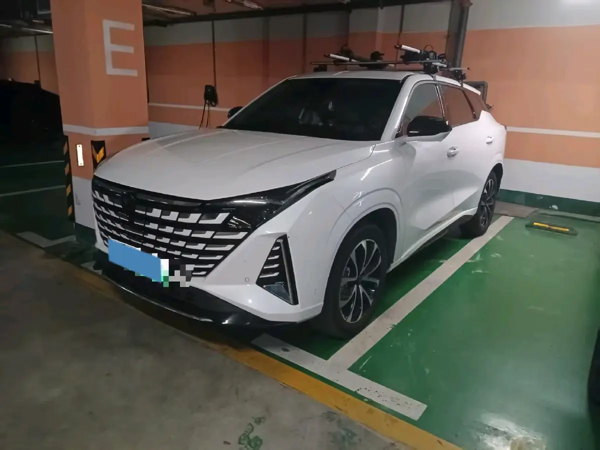2024 ChangAn UNI-Z 1.5L 98HP L4 E-CVT PHEV 18.4KWH