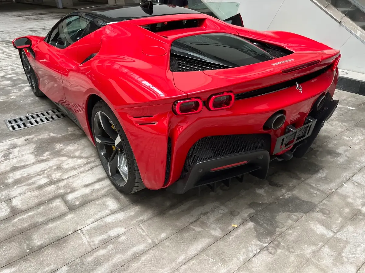 2020 Ferrari SF90 3.9T 781HP V8 8DCT PHEV 7.9KWH,autocango,china used car exporter,china ev exporter,chinese used car exporter,chinese used ev exporter