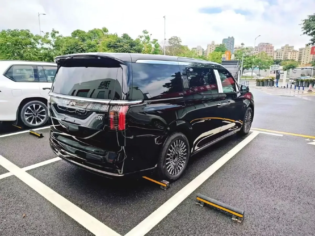 2024 Zeekr 009 BEV 108KWH,autocango,china used car exporter,china ev exporter,chinese used car exporter,chinese used ev exporter