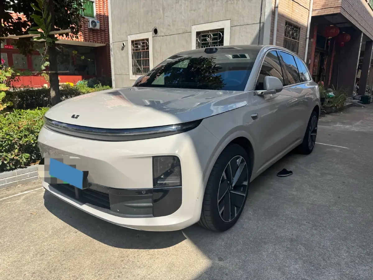 2025 Li L6 Range Extended 154HP L4 REEV