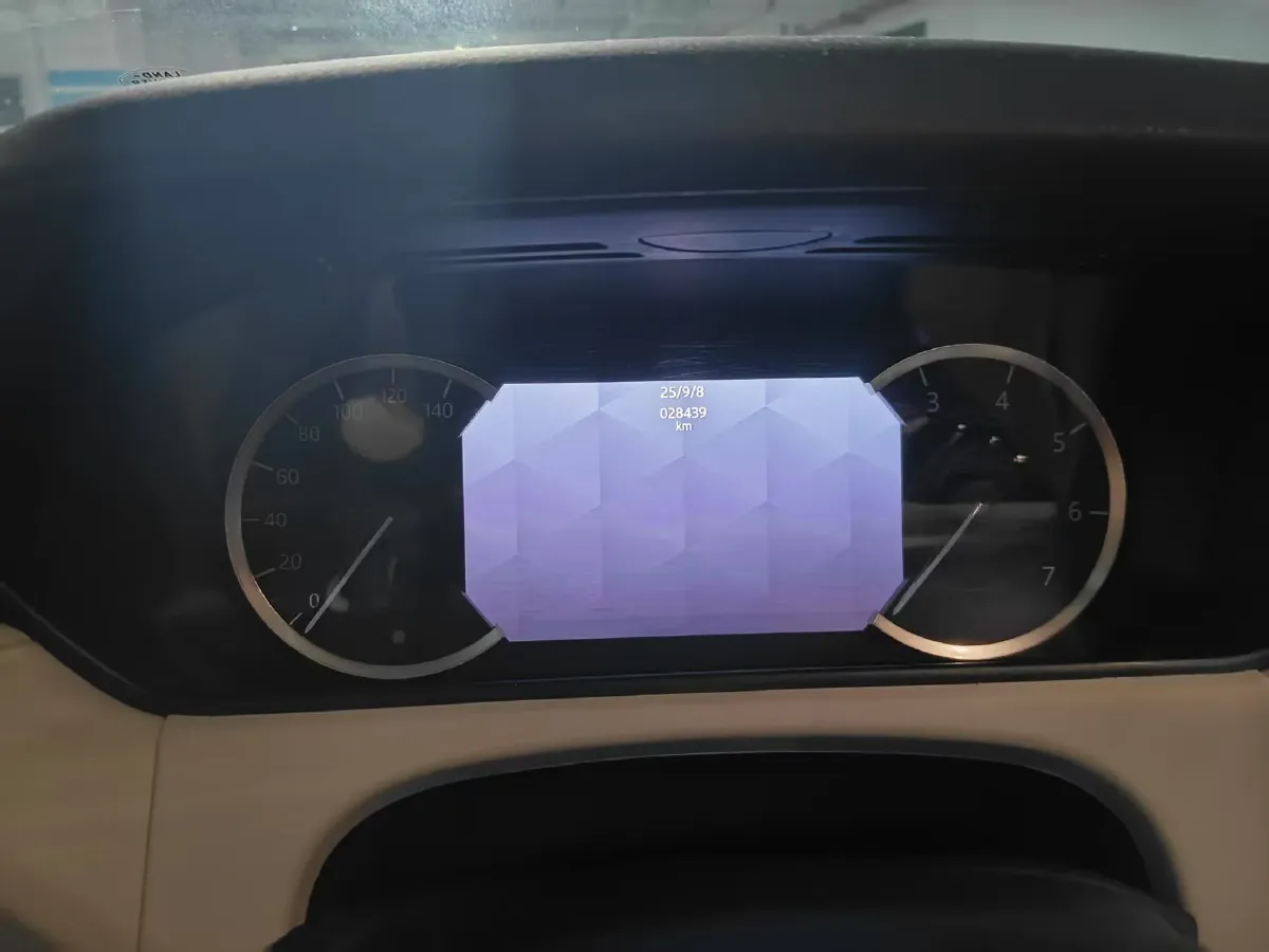 2023 Land Rover Range Rover Velar 2.0T 250HP L4 8AT,autocango,china used car exporter,china ev exporter,chinese used car exporter,chinese used ev exporter