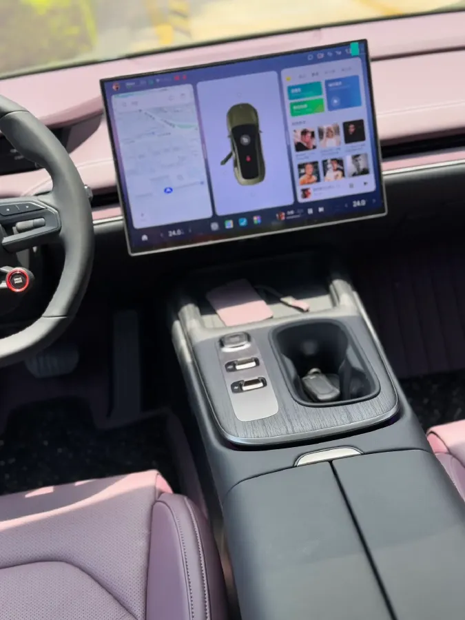 2024 MI SU7 BEV 73.6KWH,autocango,china used car exporter,china ev exporter,chinese used car exporter,chinese used ev exporter