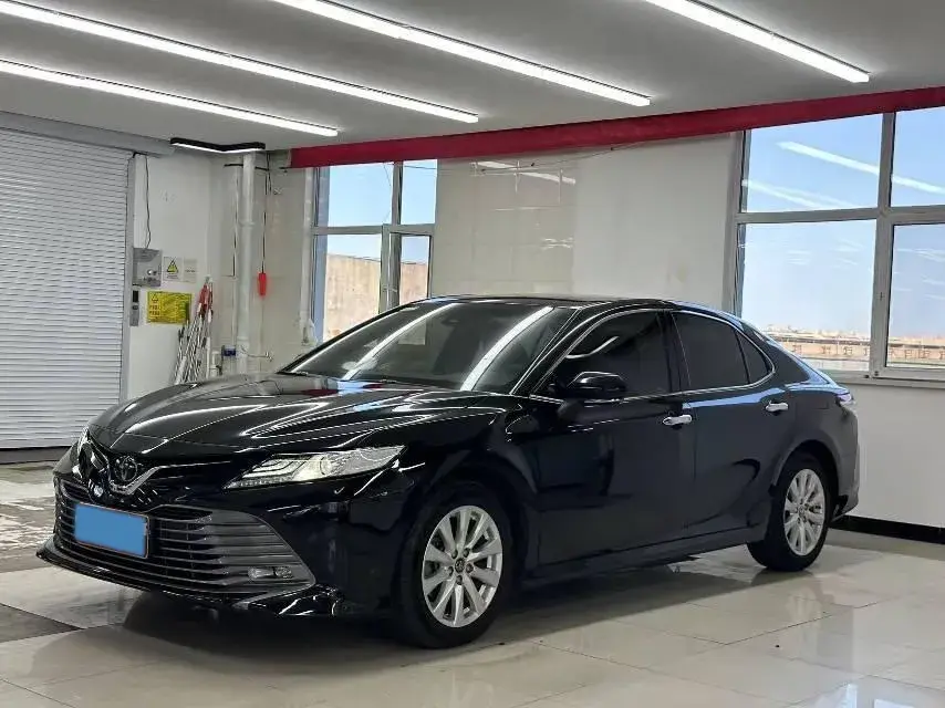 2019 Toyota Camry 2.0L 178HP L4 CVT