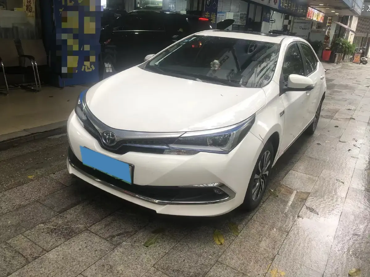 2019 Toyota Corolla Hybird E+ 1.8L 99HP L4 E-CVT PHEV 10.5KWH