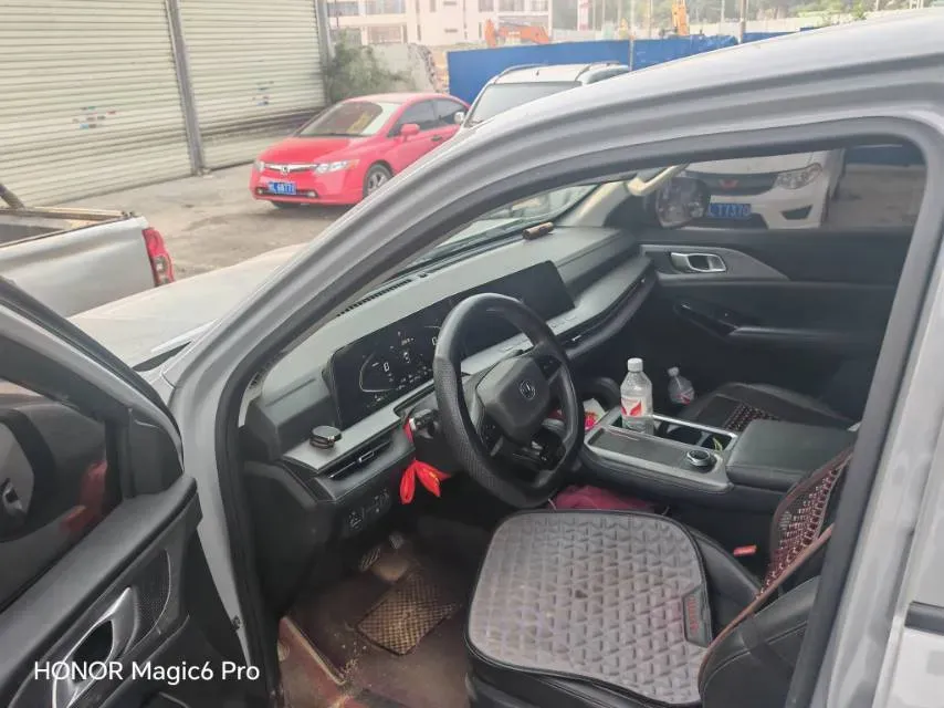 2024 ChangAn Hunter 2.0T 190HP L4 REEV 31.18KWH,autocango,china used car exporter,china ev exporter,chinese used car exporter,chinese used ev exporter