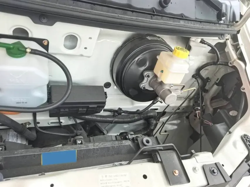 2024 Dongfeng YuFengEM27 BEV 41.472KWH,autocango,china used car exporter,china ev exporter,chinese used car exporter,chinese used ev exporter