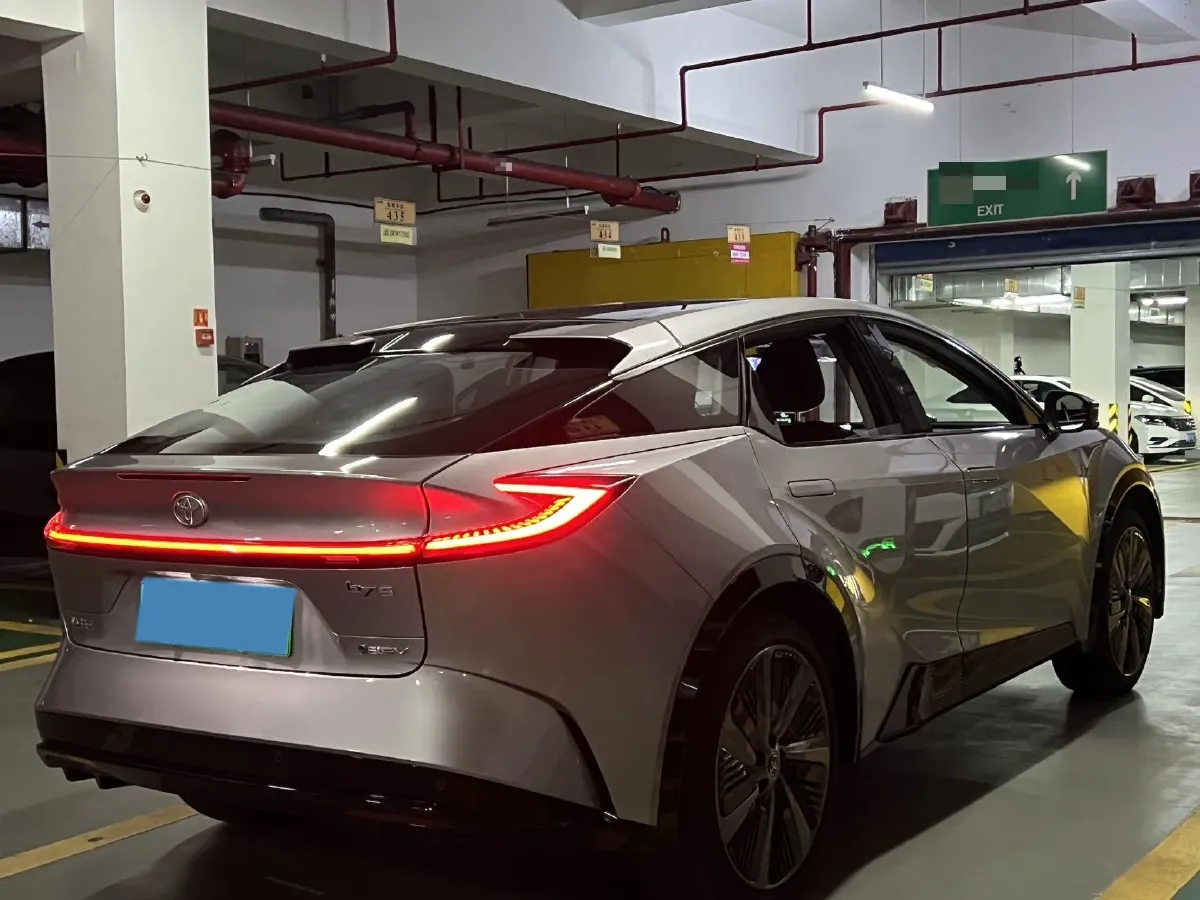 2025 Toyota bZ5 BEV,autocango,china used car exporter,china ev exporter,chinese used car exporter,chinese used ev exporter