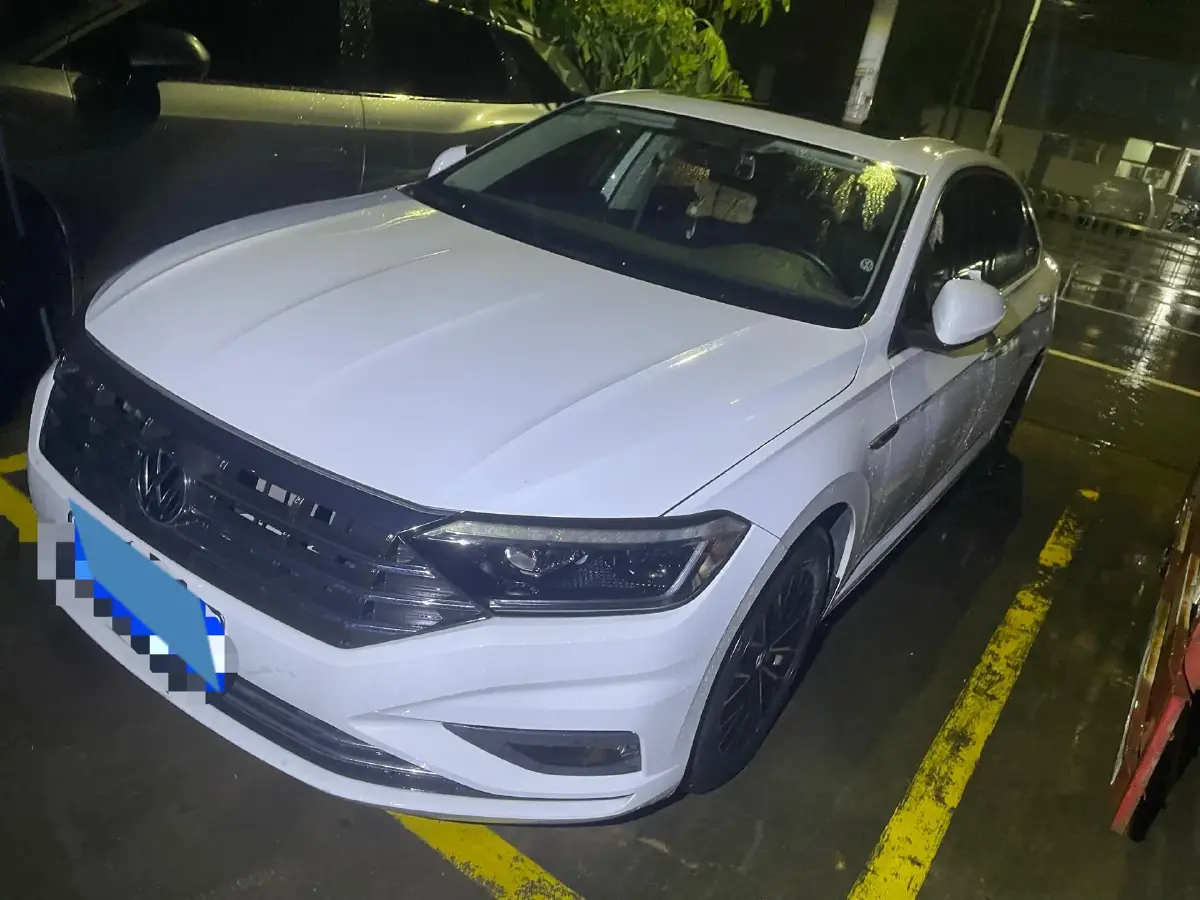 2020 Volkswagen Sagitar 1.4T 150HP L4 7DCT