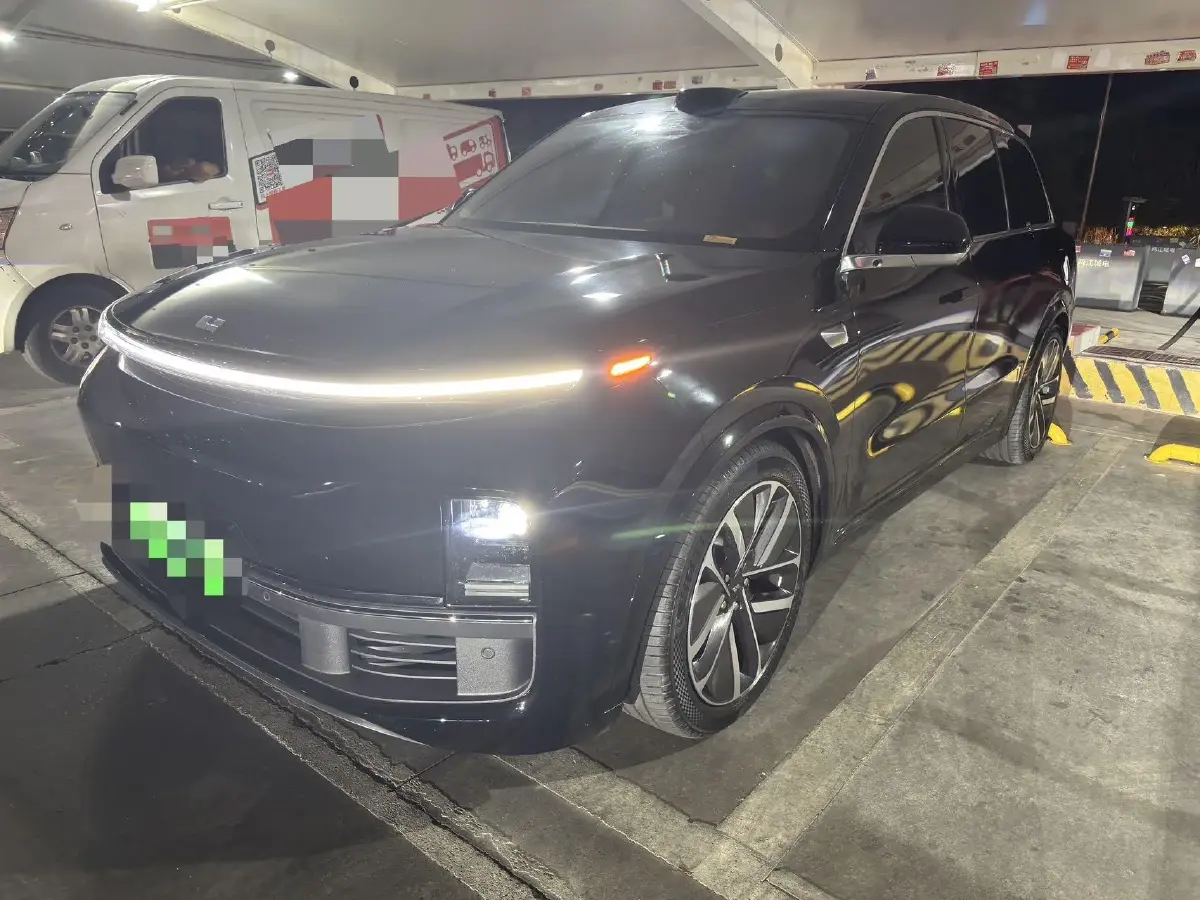 2022 Li L9 Range Extended 154HP REEV 42.6KWH