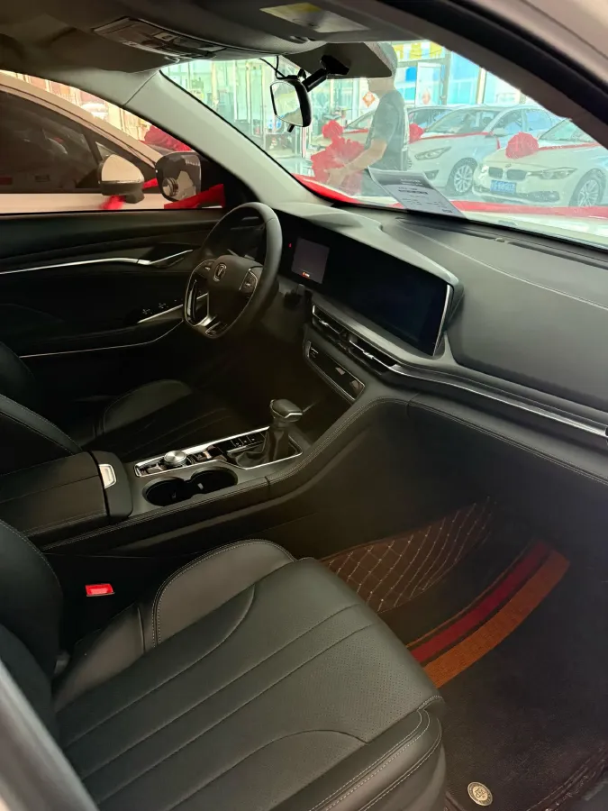 2021 ChangAn CS75 Plus 1.5T 178HP L4 6AT,autocango,china used car exporter,china ev exporter,chinese used car exporter,chinese used ev exporter