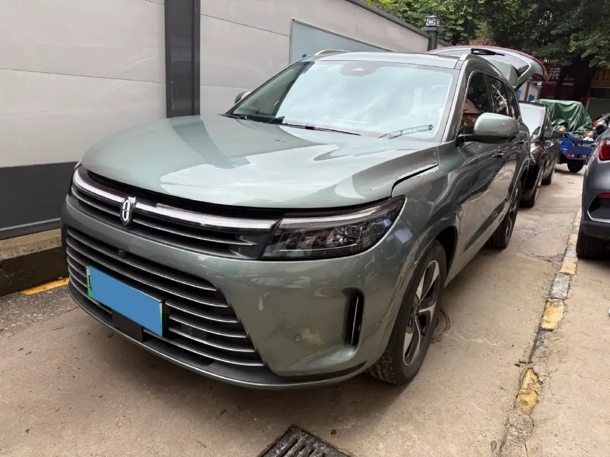 2022 AITO AITO M7 Range Extended 125HP REEV 40KWH