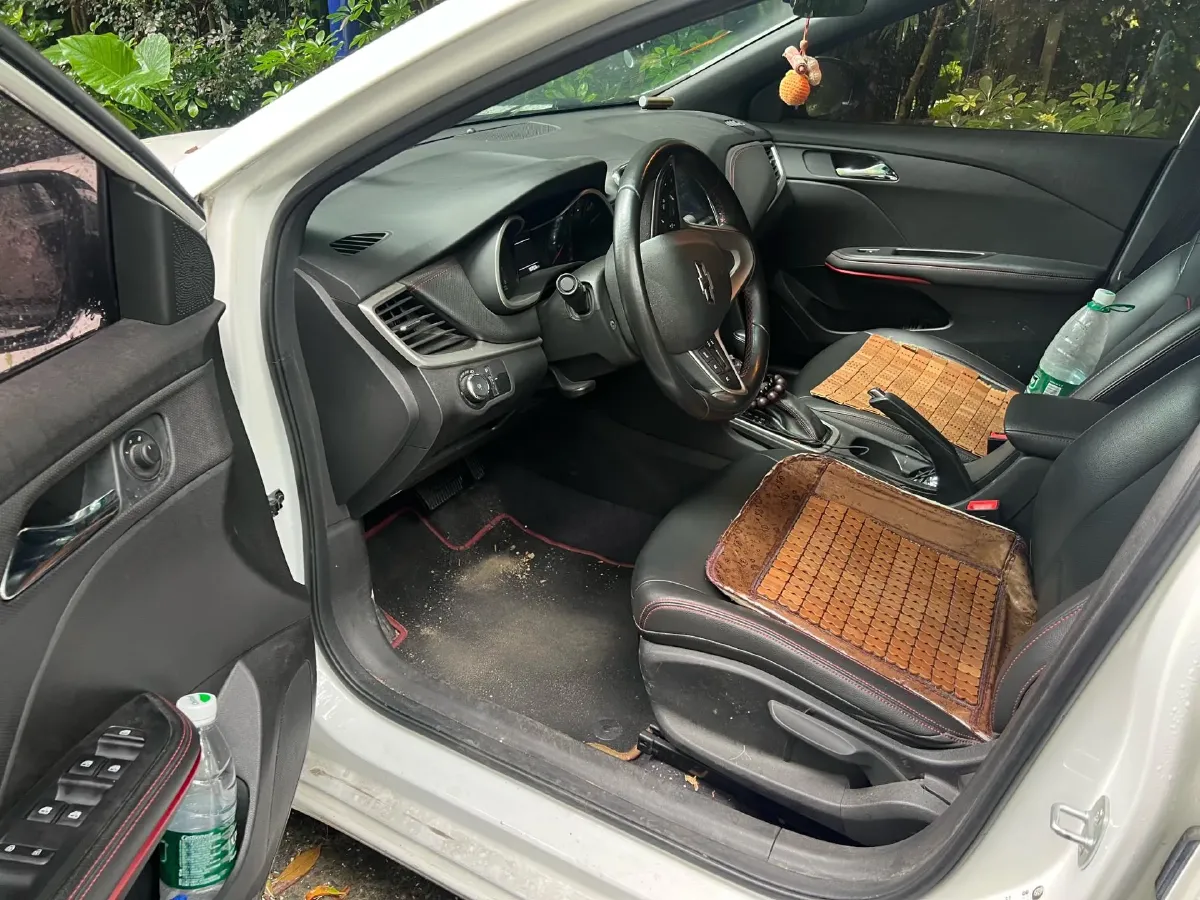 2020 Chevrolet Monza 1.3T 163HP L3 6AT,autocango,china used car exporter,china ev exporter,chinese used car exporter,chinese used ev exporter