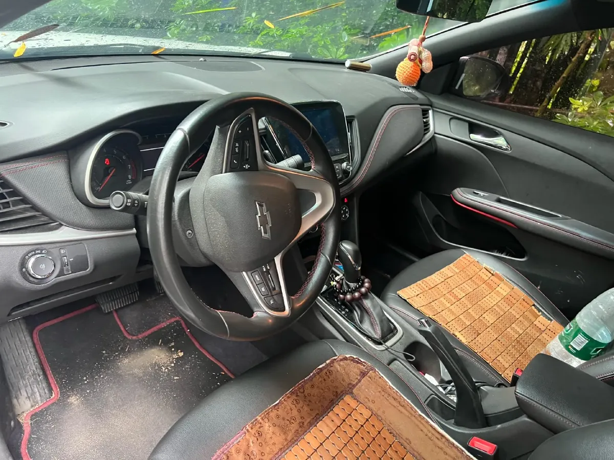 2020 Chevrolet Monza 1.3T 163HP L3 6AT,autocango,china used car exporter,china ev exporter,chinese used car exporter,chinese used ev exporter