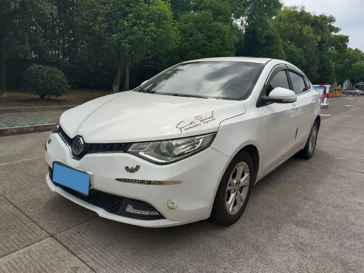 2016 MG GT 1.5T 129HP L4 6AT