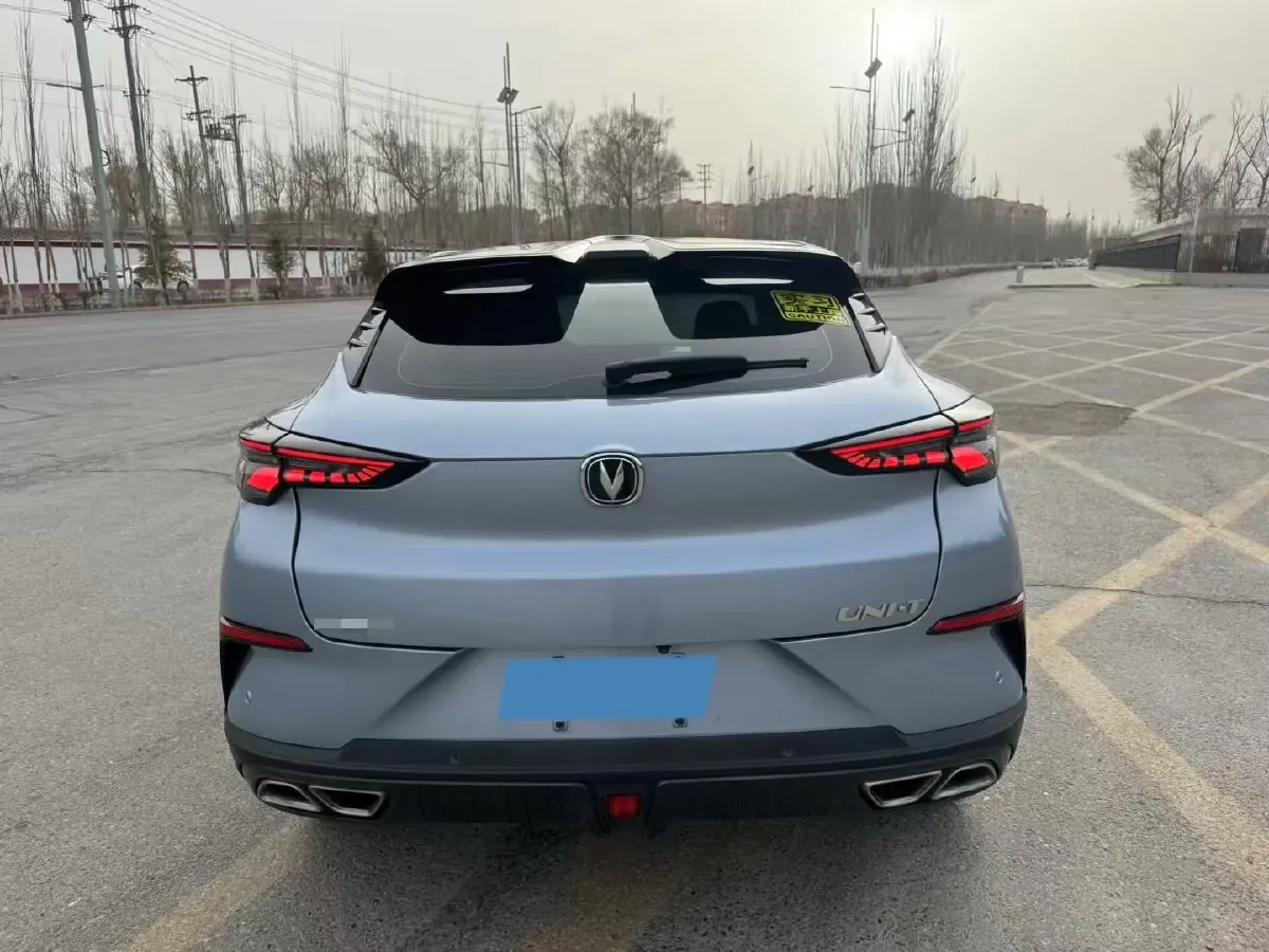 2022 ChangAn UNI-T 1.5T 188HP L4 7DCT,autocango,china used car exporter,china ev exporter,chinese used car exporter,chinese used ev exporter