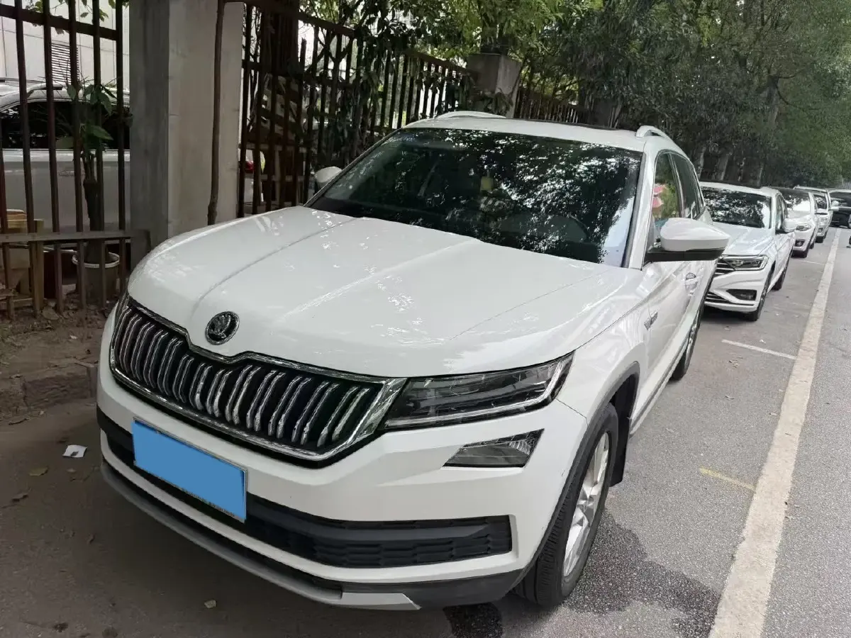 2018 Skoda Kodiak 2.0T 220HP L4 7DCT