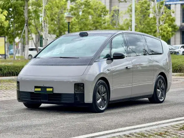 2024 Li MEGA BEV 102.7KWH