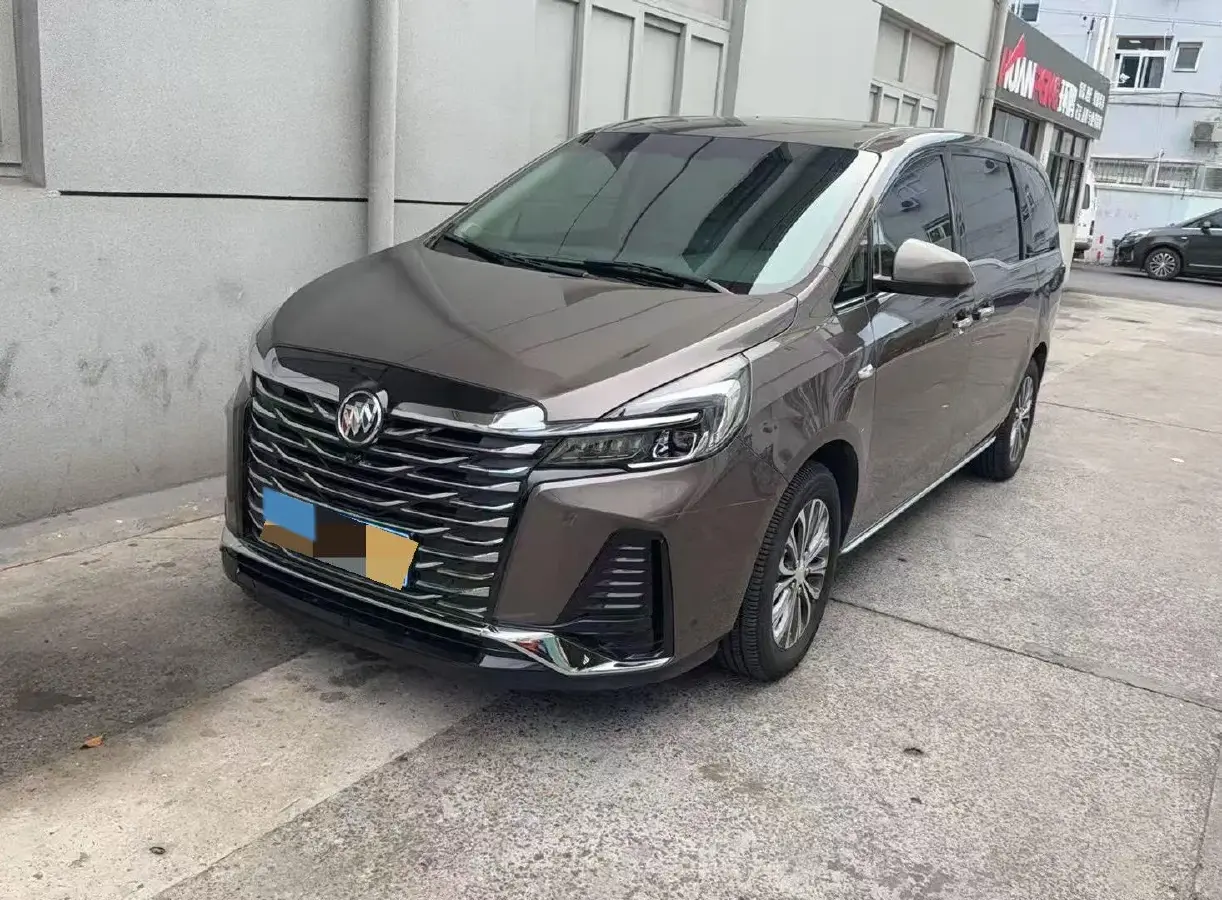 2023 Buick GL8 2.0T 237HP L4 9AT