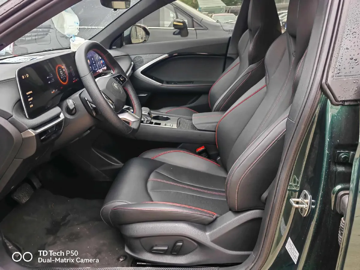 2025 MG 7 1.5T 188HP L4 7DCT,autocango,china used car exporter,china ev exporter,chinese used car exporter,chinese used ev exporter