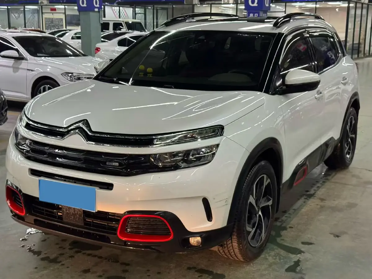 2017 Citroen C5 Aircross 1.6T 167HP L4 6AT