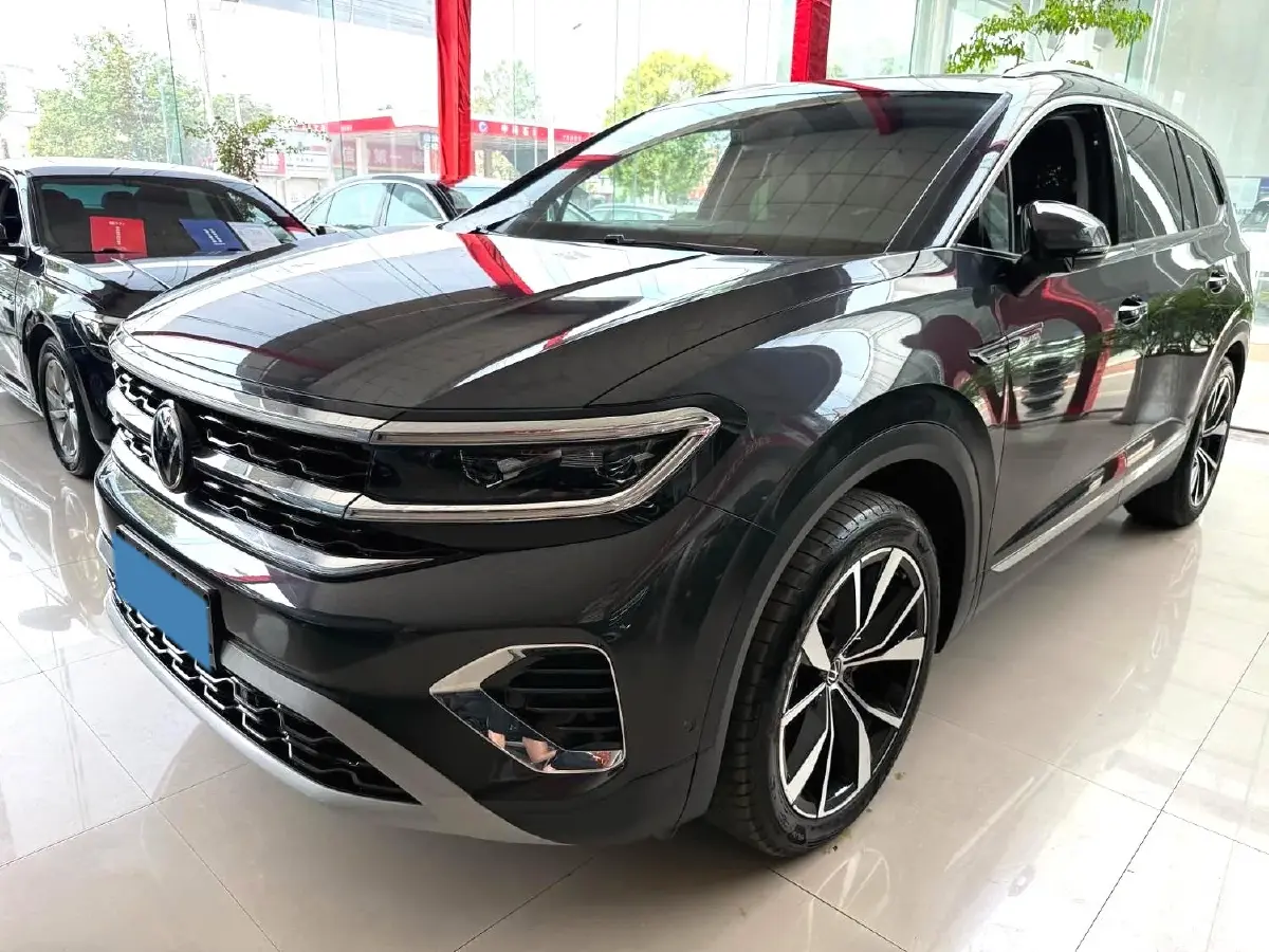 2022 Volkswagen Talagon 2.5T 299HP V6 7DCT