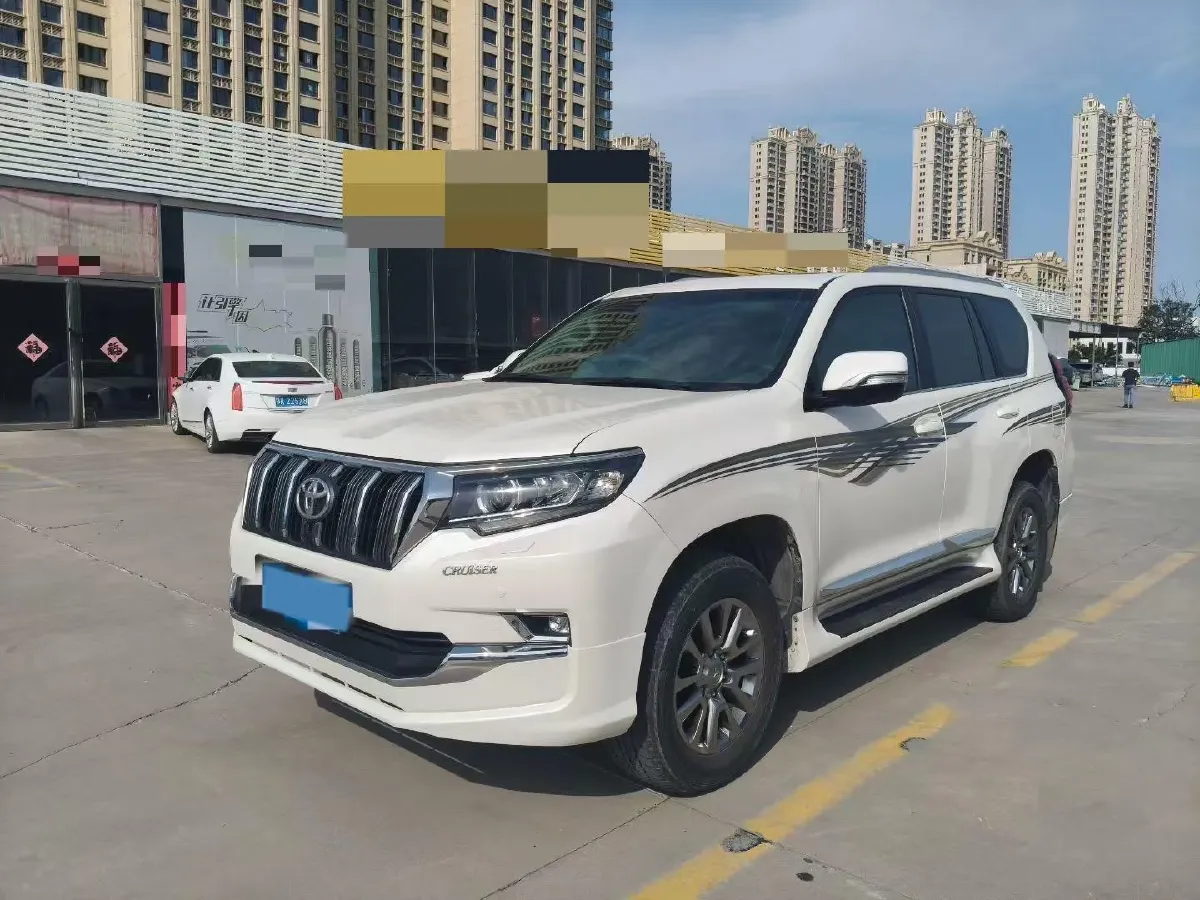 2020 Toyota Yaris 1.6T 261HP L3 6MT,autocango,china used car exporter,china ev exporter,chinese used car exporter,chinese used ev exporter