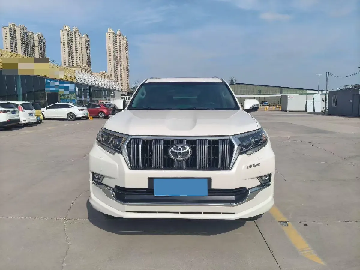 2020 Toyota Yaris 1.6T 261HP L3 6MT,autocango,china used car exporter,china ev exporter,chinese used car exporter,chinese used ev exporter