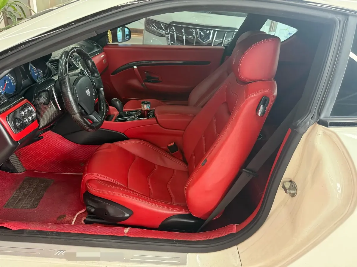 2007 Maserati GranTurismo 4.2L 405HP V8 6AT,autocango,china used car exporter,china ev exporter,chinese used car exporter,chinese used ev exporter