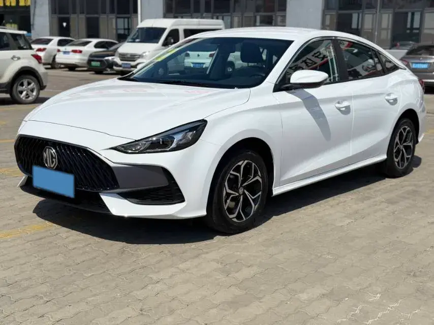 2023 Roewe i5 1.5L 129HP L4 5MT