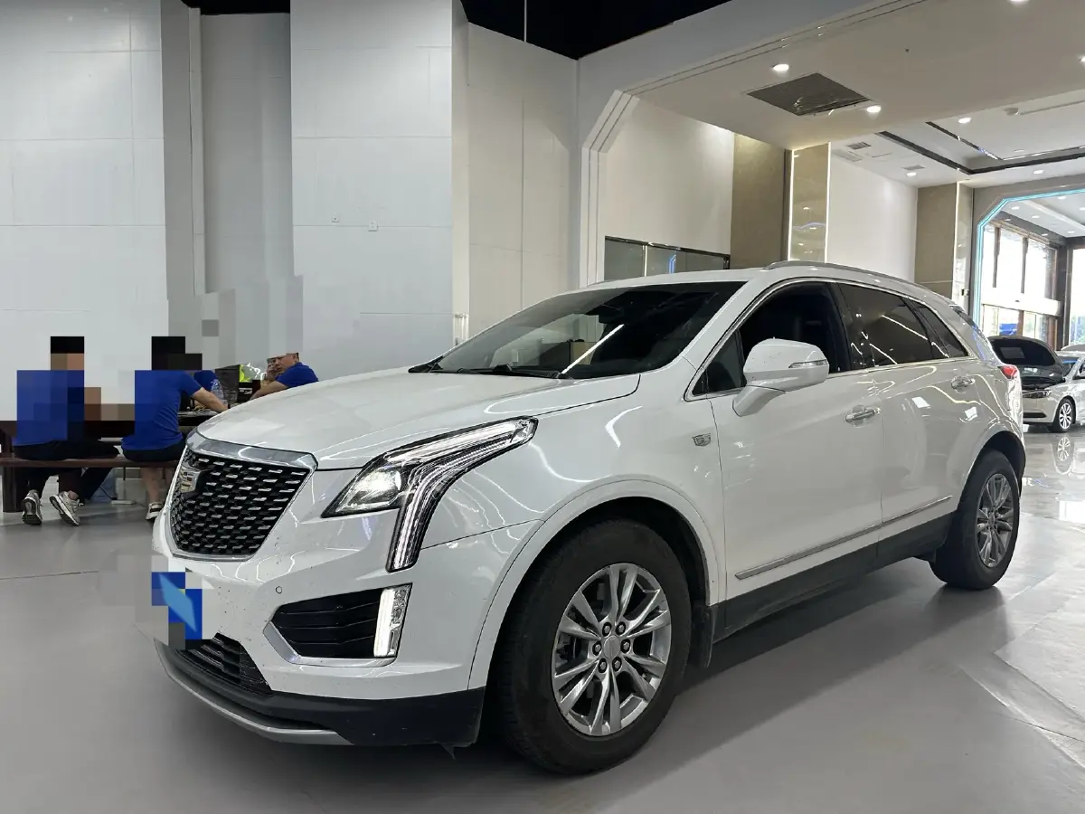 2021 Cadillac XT5 2.0T 237HP L4 9AT