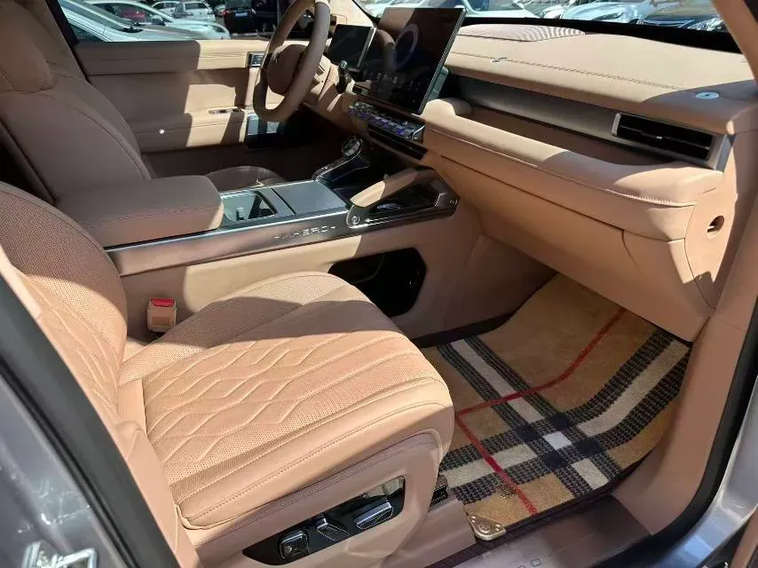 2025 M Hero WarriorM817 1.5T 197HP L4 2DHT PHEV,autocango,china used car exporter,china ev exporter,chinese used car exporter,chinese used ev exporter