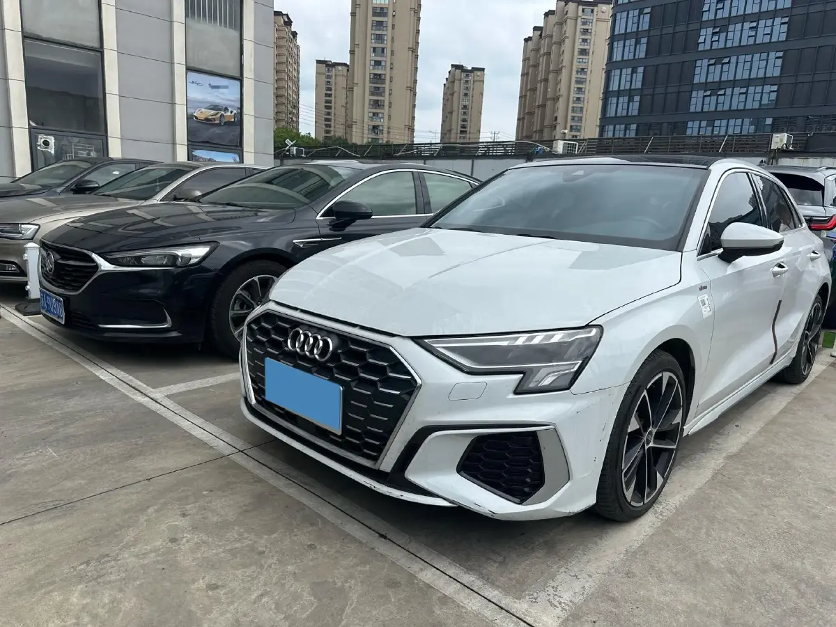 2022 Audi A3 1.4T 150HP L4 7DCT