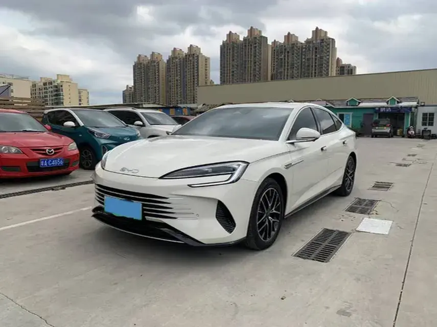 2025 BYD Seal07 DM-i 1.5L 101HP L4 E-CVT PHEV 17.6KWH